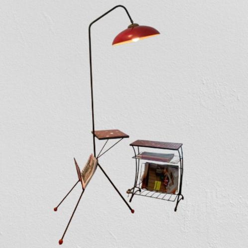 Bijzettafel met leeslamp en bijpassende krantentafel, Huis en Inrichting, Lampen | Vloerlampen, Gebruikt, 150 tot 200 cm, Metaal