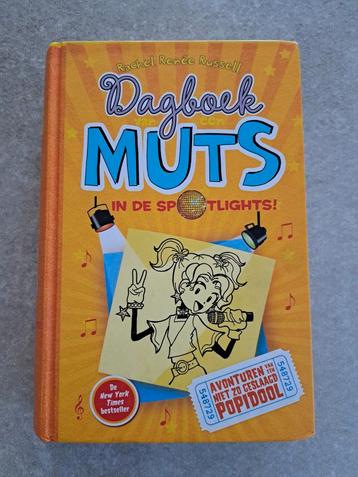 Dagboek muts in de spotlights  beschikbaar voor biedingen
