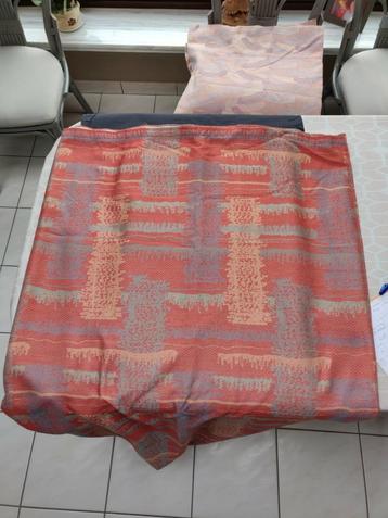 Overgordijnen meerkleurig beschikbaar voor biedingen