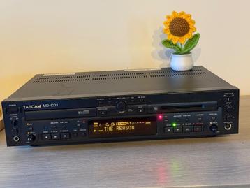 Tascam MD CD1 in zeer goede staat minidisc cd combi  beschikbaar voor biedingen
