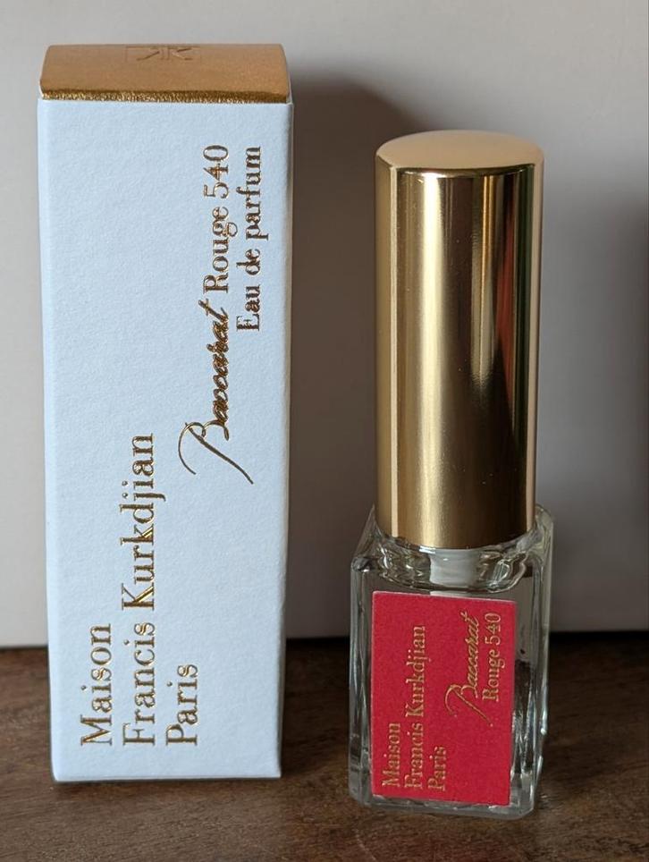 Maison Francis Kurkdjian Baccarat Rouge 540 Eau de Parfum, Handtassen en Accessoires, Uiterlijk | Parfum, Nieuw, Ophalen of Verzenden