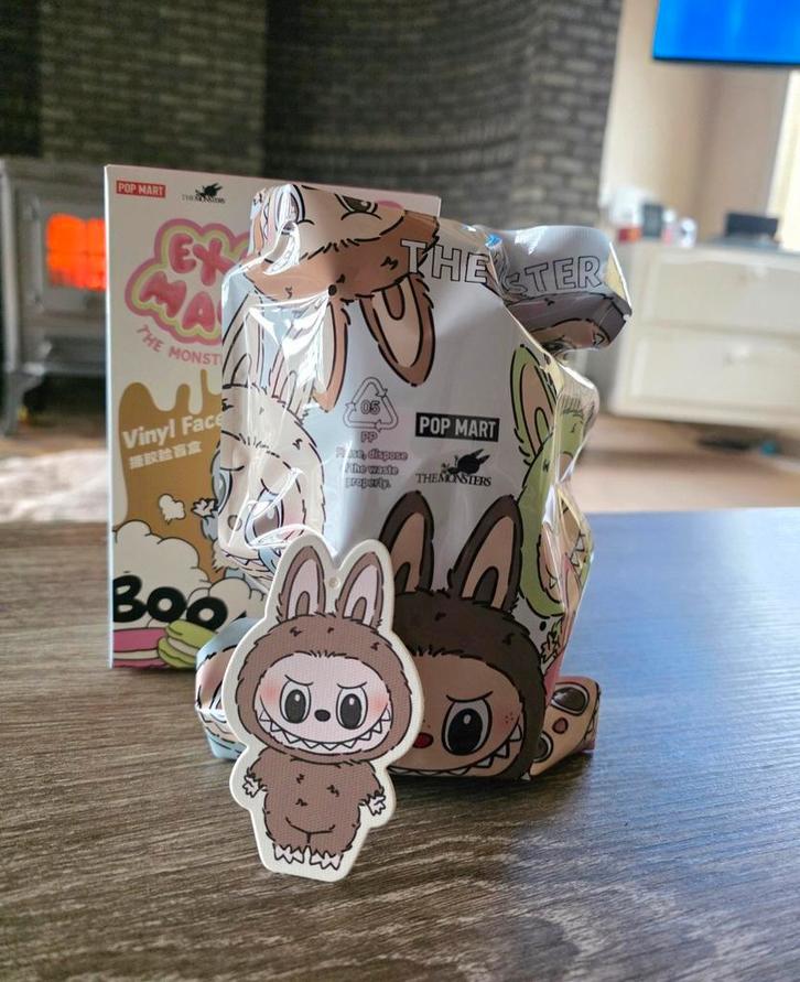 Le délicieux caramel aux macarons Popmart Labubu, Hobby & Loisirs créatifs, Articles de fête, Enlèvement ou Envoi