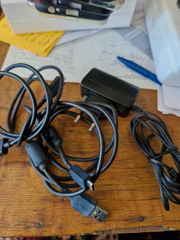 3 USB b data-oplaad-kabels.