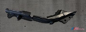 BMW F40 AFDEKPLAAT 51767450922 beschikbaar voor biedingen