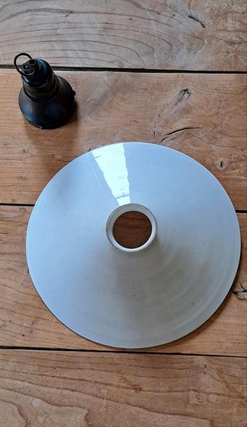 Abat-jour en opaline avec support en bakélite, vintage, Enlèvement ou Envoi, Comme neuf