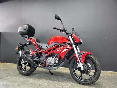 Benelli BN 125 (A1, B-rijbewijs) (bj 2022), Motoren, Motoren | Benelli, Bedrijf, Overig, 11 kW of minder