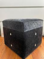 Pouf coffre, Maison & Meubles, Canapés | Repose-pieds & Poufs, Enlèvement, Comme neuf