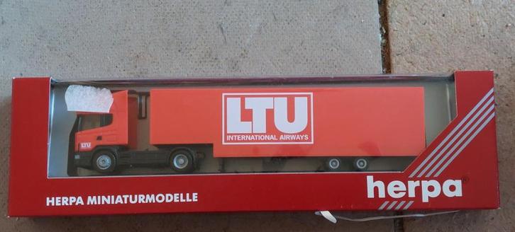 H0LK 1003 SCANIA VRACHTWAGENS 1:87., Hobby en Vrije tijd, Modelauto's | 1:87, Zo goed als nieuw, Bus of Vrachtwagen, Herpa, Verzenden
