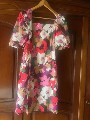 ZOMERKLEEDJE CAROLL M36 beschikbaar voor biedingen