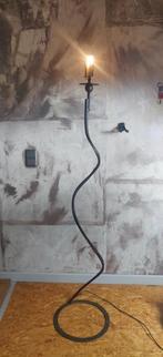 Bronzen staande design lamp, Ophalen, Zo goed als nieuw