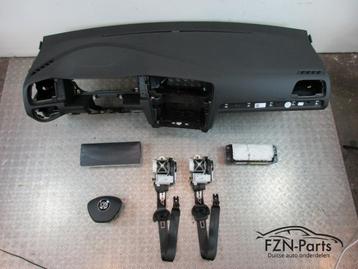 VW Golf 7 Airbagset 2 stekkers (Airbags Airbag Set Dashboard beschikbaar voor biedingen