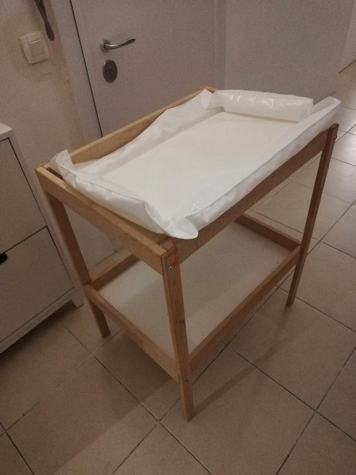 verschoontafel, Kinderen en Baby's, Kinderkamer | Overige Meubels, Zo goed als nieuw, Tafel, Ophalen