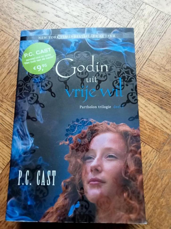 Godin uit vrije wil. P.C. Cast, Boeken, Fantasy, Gelezen, Ophalen of Verzenden