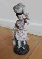 Femme en biscuit de porcelaine, Ophalen of Verzenden