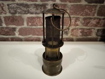 Lampe de mineur, Enlèvement