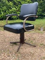 Fauteuil de barbier coiffeur vintage design 50’s, Maison & Meubles, Fauteuils, Enlèvement, Métal