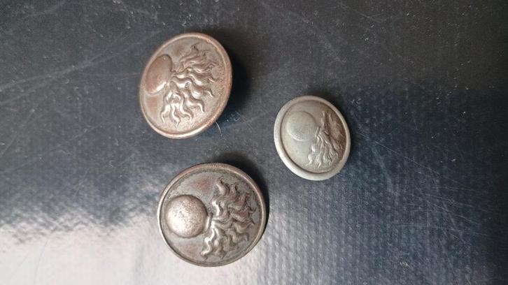Boutons militaires de la 1ère guerre mondiale, Collections, Objets militaires | Général, Enlèvement