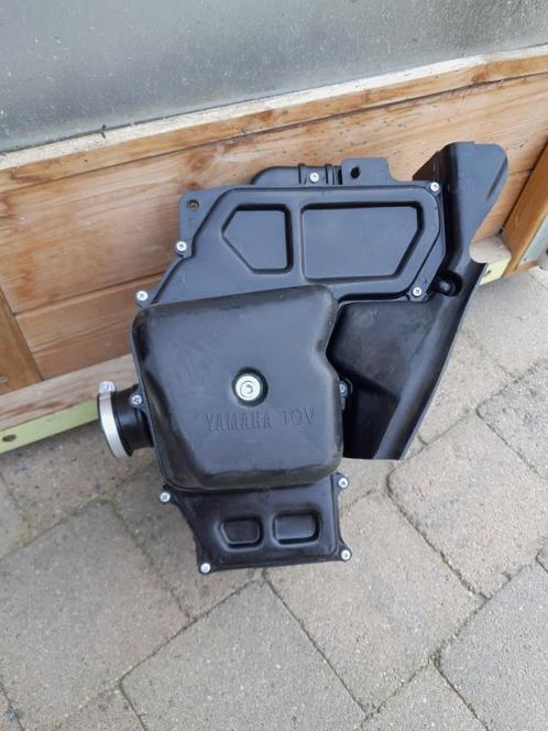 Complete luchtfilterbak en batterij houder yamaha DT125LC, Motoren, Onderdelen | Yamaha, Gereviseerd, Ophalen of Verzenden