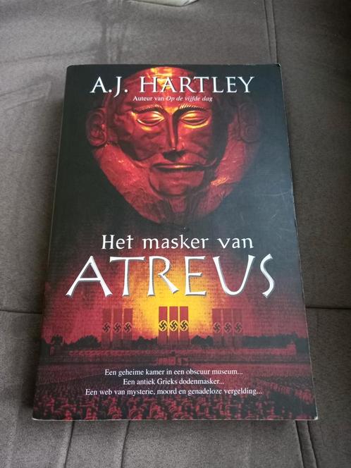 A.J Hartley - Het masker van Atreus, Livres, Thrillers, Comme neuf, Europe autre, Enlèvement ou Envoi