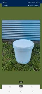 Voedselemmers van 10 liter of 5 liter met deksel, Ophalen, Zo goed als nieuw, Met deksel