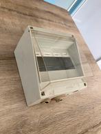 Zekeringenkast Vynckier - 8 modules, Doe-het-zelf en Bouw, Elektriciteit en Kabels, Ophalen, Zo goed als nieuw