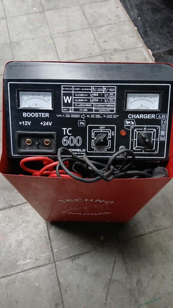 chargeur batterie, Autos : Pièces & Accessoires, Batteries & Accessoires, Utilisé, Enlèvement