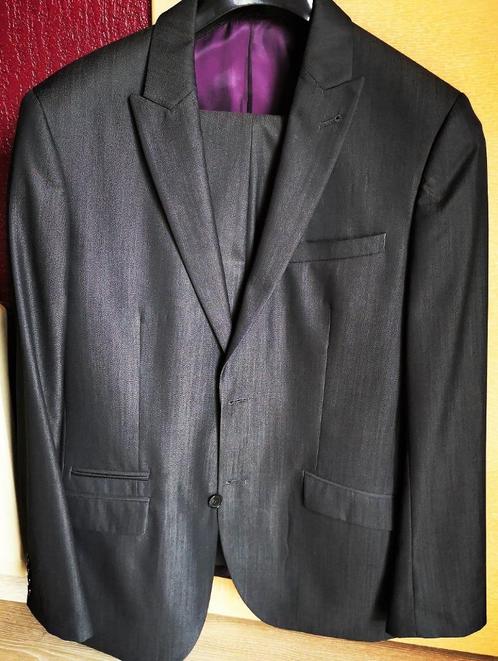 Costume moderne gris foncé, veste et pantalon, taille 40, Kleding | Heren, Kostuums en vesten, Zo goed als nieuw, Grijs, Ophalen of Verzenden
