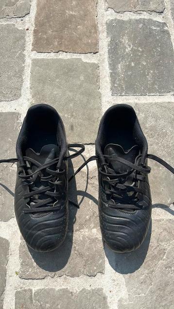 Nike Tiempo voetbalschoenen beschikbaar voor biedingen