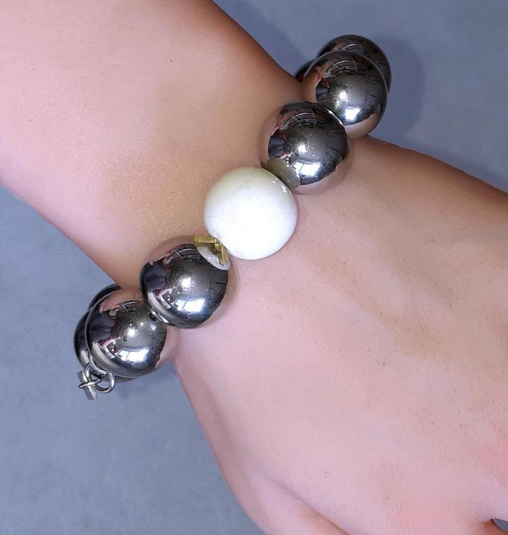 Kralenarmband zilver en wit Twice as Nice, Handtassen en Accessoires, Armbanden, Nieuw, Overige materialen, Zilver, Met bedels of kralen