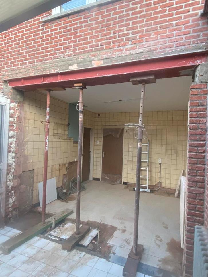 Poutrel, dakwerken, renovatie, ruwbouw, isolatie, afbraak, Diensten en Vakmensen, Gevelrenovatie en Voegers