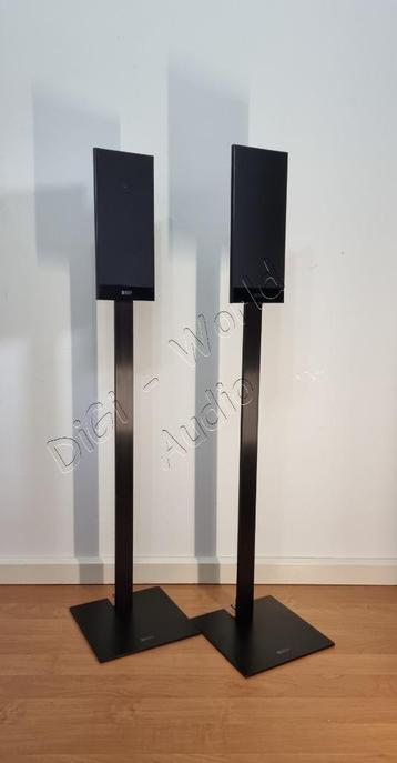 KEF T101 ultra slanke speakers met standaards beschikbaar voor biedingen