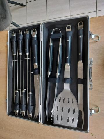 Nieuw BBQset 10delig van BergHOFF in koffer beschikbaar voor biedingen