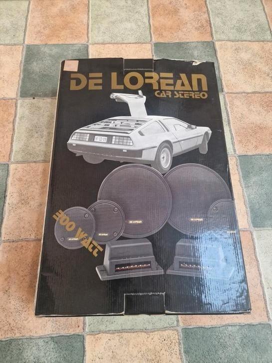 Système Audio DeLorean DMC-12 – Neuf, 200W, Antiek en Kunst, Kunst | Schilderijen | Modern, Ophalen of Verzenden