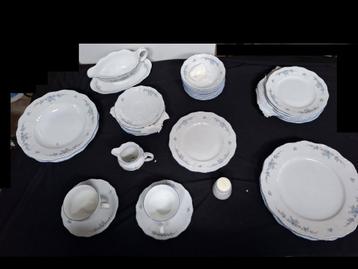 BAVARIA „Rose”: set van 27 stuks beschikbaar voor biedingen