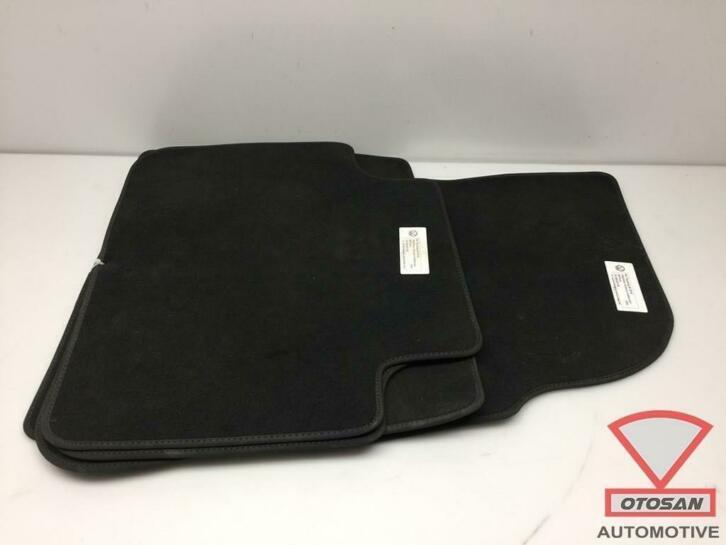 vw touareg 2018 highline velours automatten mattenset 761863, Auto-onderdelen, Interieur en Bekleding, Volkswagen, Gebruikt