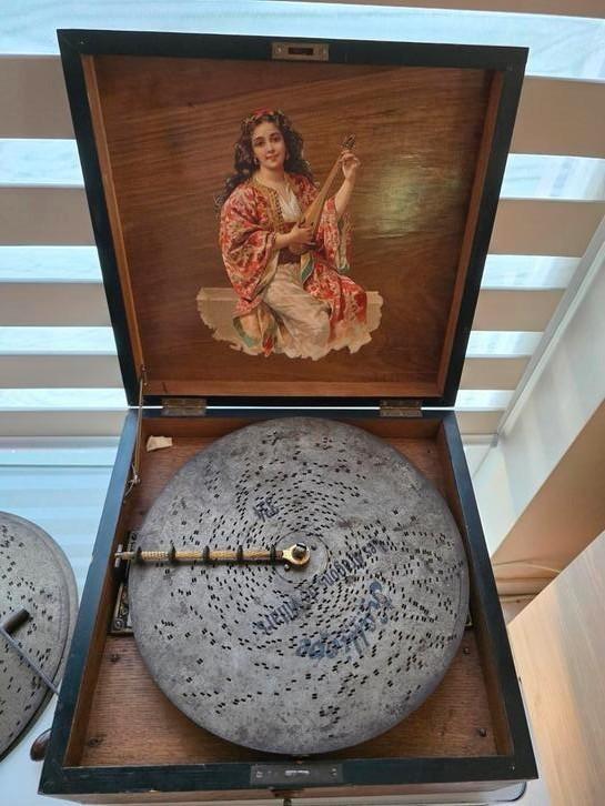 Kalliope muziekdoos antiek met 42 platen, Antiek en Kunst, Antiek | Overige Antiek, Ophalen of Verzenden