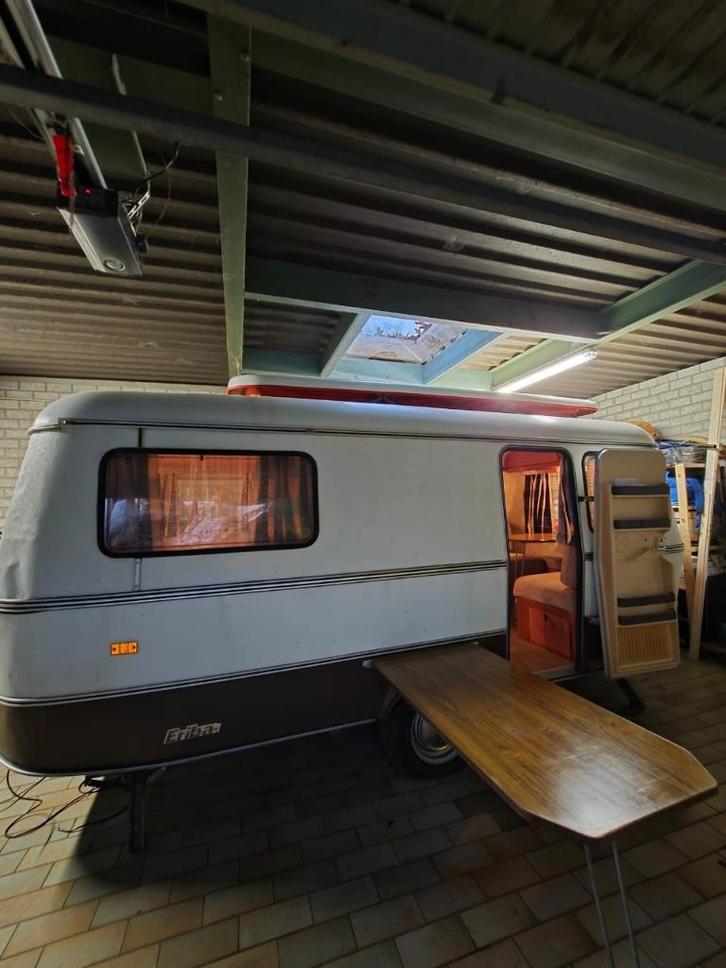 1983 Vintage Eriba Troll, Caravans en Kamperen, Caravans, Bedrijf, tot en met 4, 750 - 1000 kg, Standaardzit, Eriba, Omvormbare zithoek