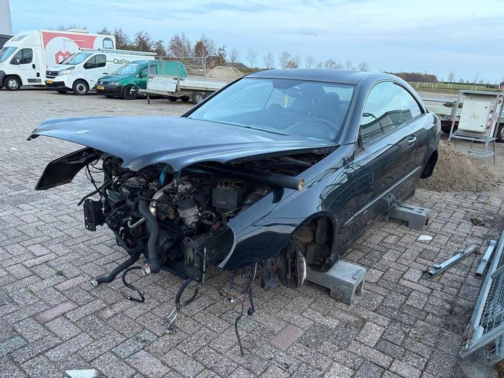 Mercedes-Benz - CLK-klasse Coupé - 320 CDI Avantgarde - SCH, Auto's, Mercedes-Benz, Bedrijf, CLK, Open dak, Overige brandstoffen