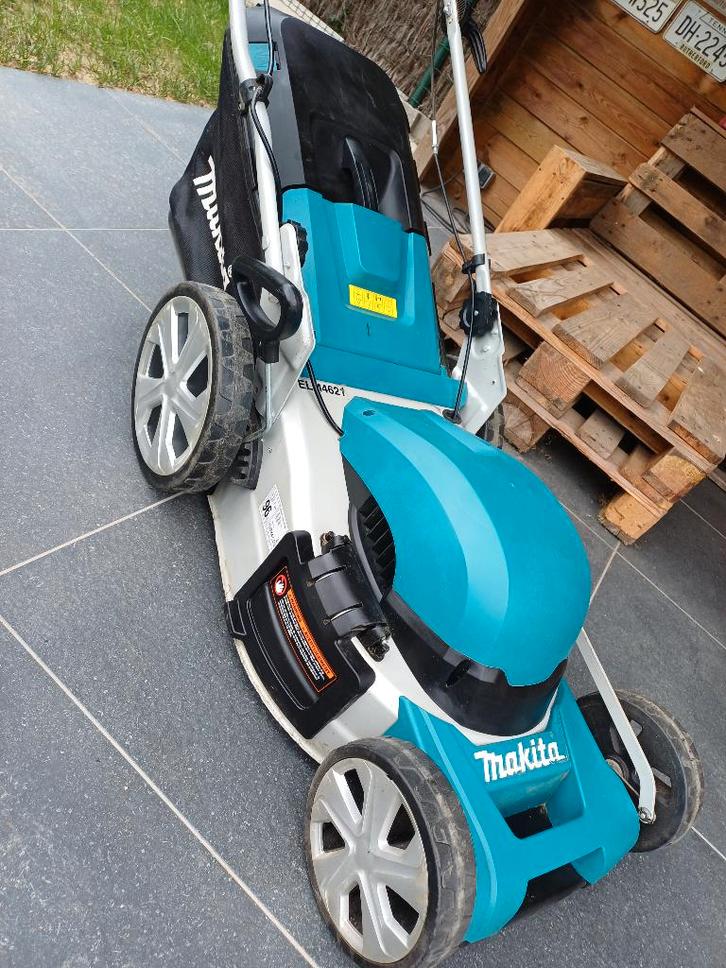 Makita grasmaaier, Tuin en Terras, Grasmaaiers, Zo goed als nieuw, 40 t/m 49 cm, Cirkelmaaier, Elektrische starter, Mulchfunctie