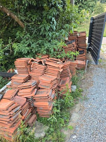Loksbergen dakpannen +- 80 vierkante meter beschikbaar voor biedingen