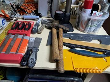  los gereedschap  beschikbaar voor biedingen