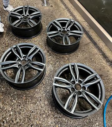 Bmw 18inch velgen, in nieuwe staat. beschikbaar voor biedingen