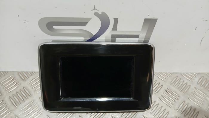 Affichage navigation d'un Mercedes GLA, Autos : Pièces & Accessoires, Électronique & Câbles, Mercedes-Benz, Utilisé, 3 mois de garantie