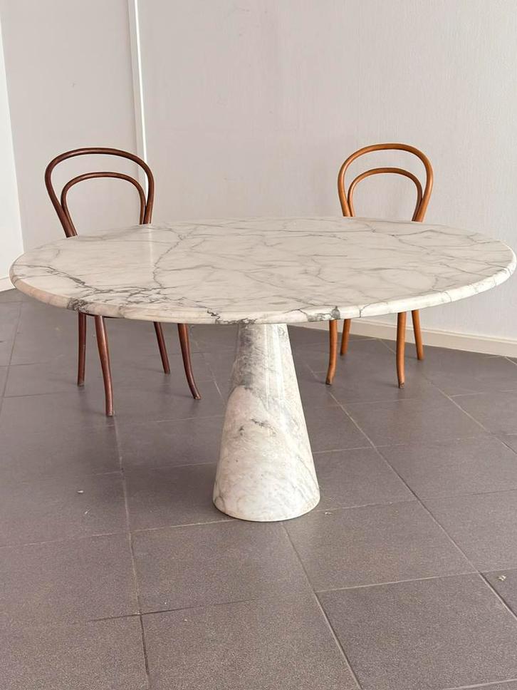 Table de salle à manger M1 en marbre par Angelo Mangiarotti, Antiek en Kunst, Antiek | Meubels | Stoelen en Sofa's, Ophalen