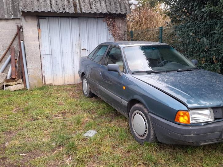 vend audi 80 1600 essence, Autos, Audi, Particulier, Peinture métallisée, Toit ouvrant, Essence, Berline, 4 portes, Boîte manuelle