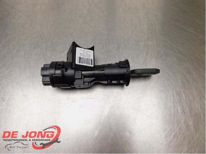 Serrure de contact + clé d'un Fiat Panda, Autos : Pièces & Accessoires, Autres pièces automobiles, Fiat, Utilisé, 3 mois de garantie