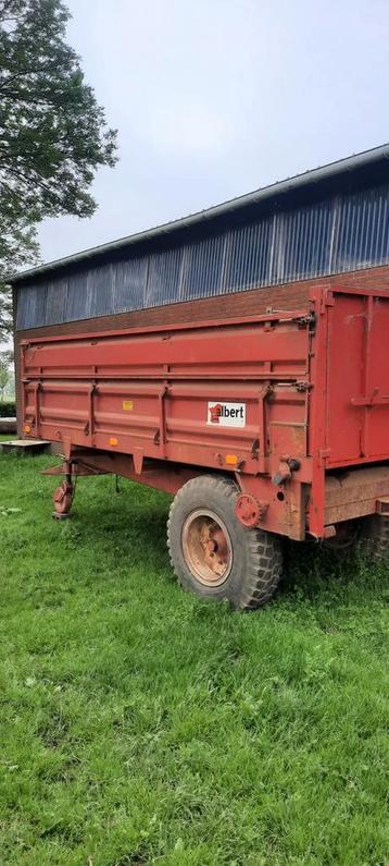 Mestwagen en ombouwbaar naar laadwagen, merk Albert  7,6ton,, Enlèvement