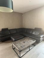 Comfortabele hoeksalon donkerbruin Natuzzi met poef., Huis en Inrichting, Zetels | Complete zithoeken, Ophalen, Gebruikt