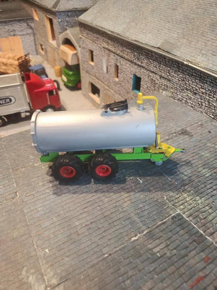 Siku mengmesttank, Hobby en Vrije tijd, Modelauto's | 1:32, Gebruikt, Tractor of Landbouw, SIKU, Ophalen of Verzenden