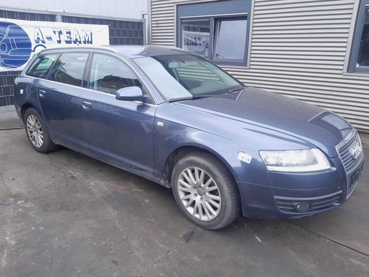 SPATBORD RECHTS VOOR Audi A6 (C6) (4F0821104A), Auto-onderdelen, Carrosserie, Spatbord, Audi, Voor, Rechts, Gebruikt